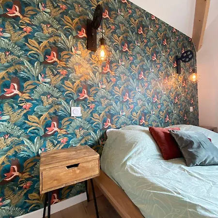 L'escapade Du Bord De Rance Holiday home *